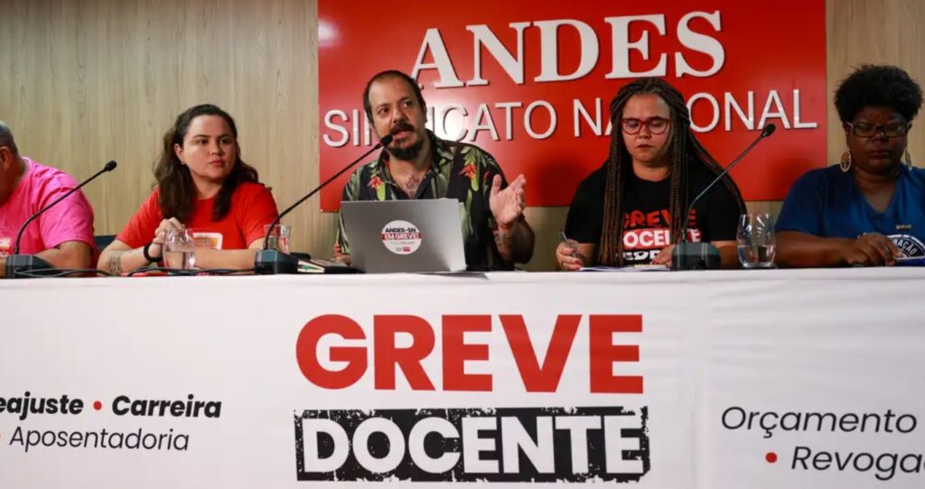 governo-reafirma-fim-de-negociacao-salarial-com-docentes-de-universidades-federais
