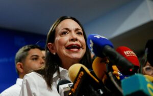 apos-3-dias,-lula-e-itamaraty-mantem-silencio-sobre-nobel-da-paz-para-corina-machado