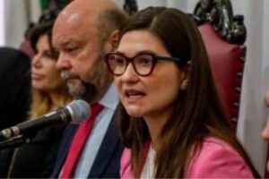 filha-do-ministro-fachin-apoia-campanha-por-presenca-feminina-no-stf