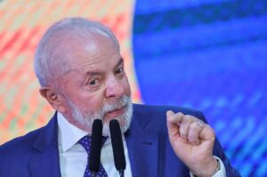 ao-lado-de-motta,-lula-diz-que-congresso-“nunca-teve-baixo-nivel-como-tem-agora”