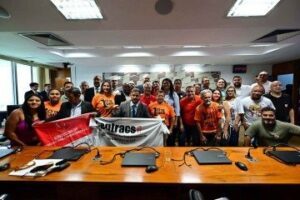 classe-trabalhista-e-ouvida-em-sessao-sobre-a-isencao-do-ir-no-senado