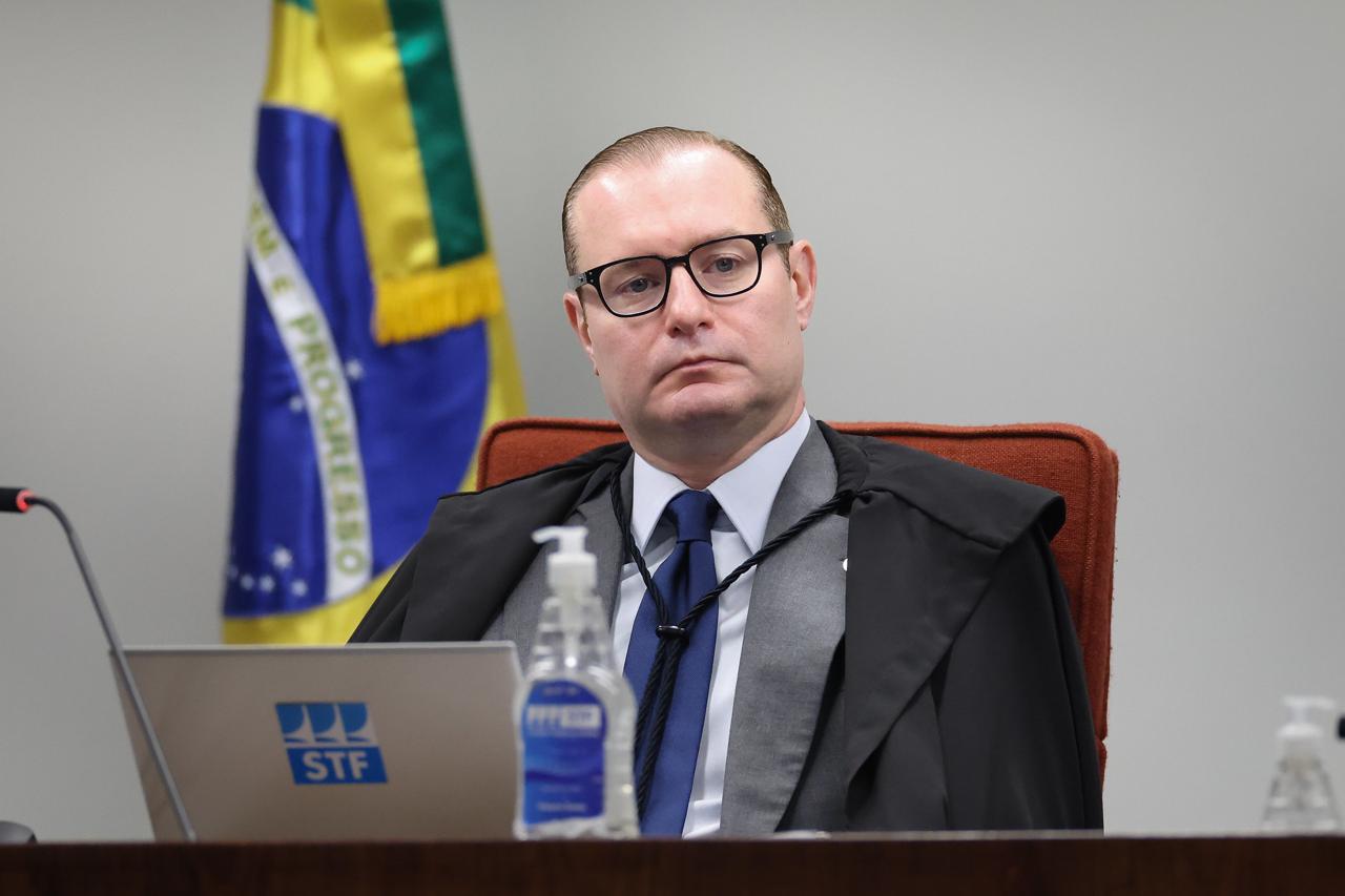 zanin-vota-para-derrubar-lei-que-prorrogou-desoneracao,-mas-mantem-reoneracao-gradual